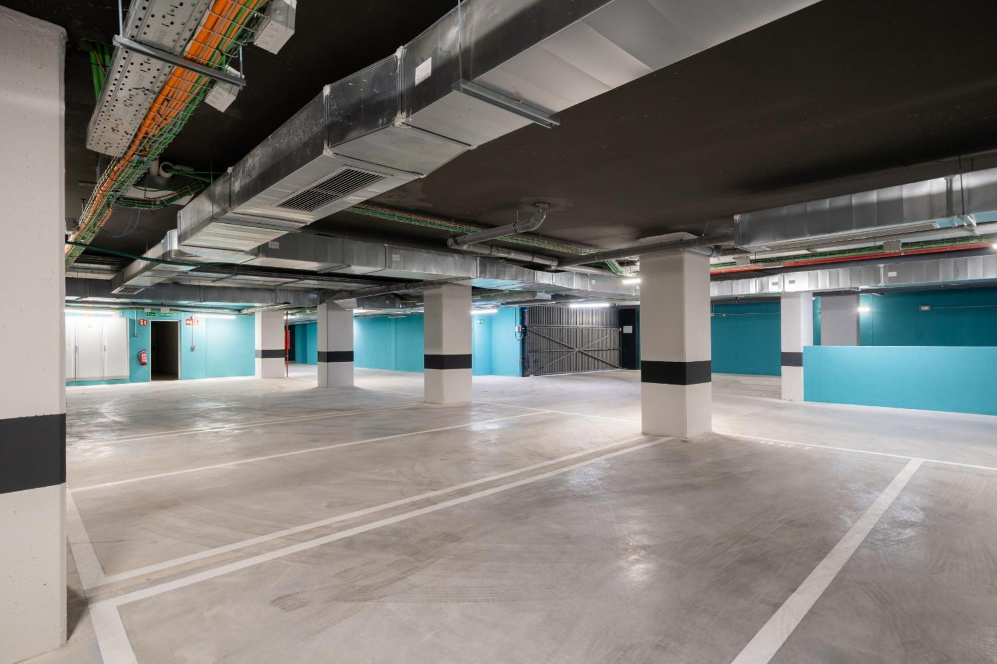 Loft Reformado Industrial Con Garaje Alquiler Temporal Lägenhet Madrid Exteriör bild