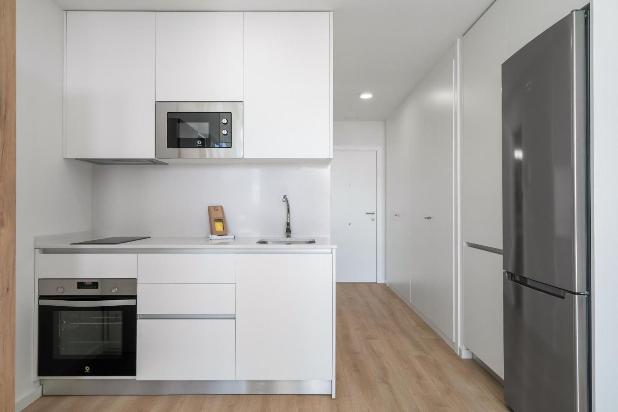 Loft Reformado Industrial Con Garaje Alquiler Temporal Lägenhet Madrid Exteriör bild